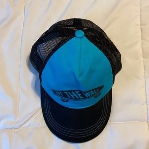 Like New Vans “Off the Wall” Trucker Style Hat
